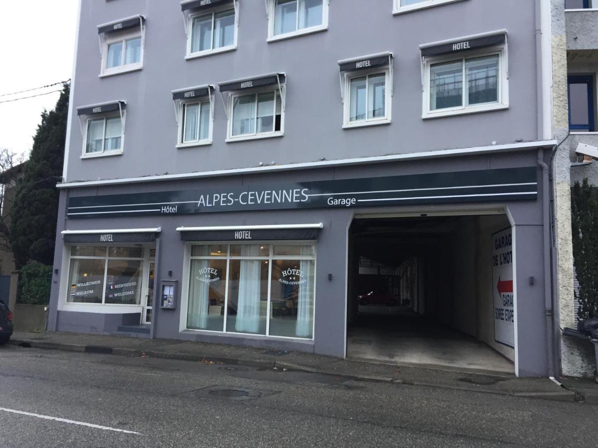Hotel Alpes Cevennes Guilherand-Granges Екстериор снимка