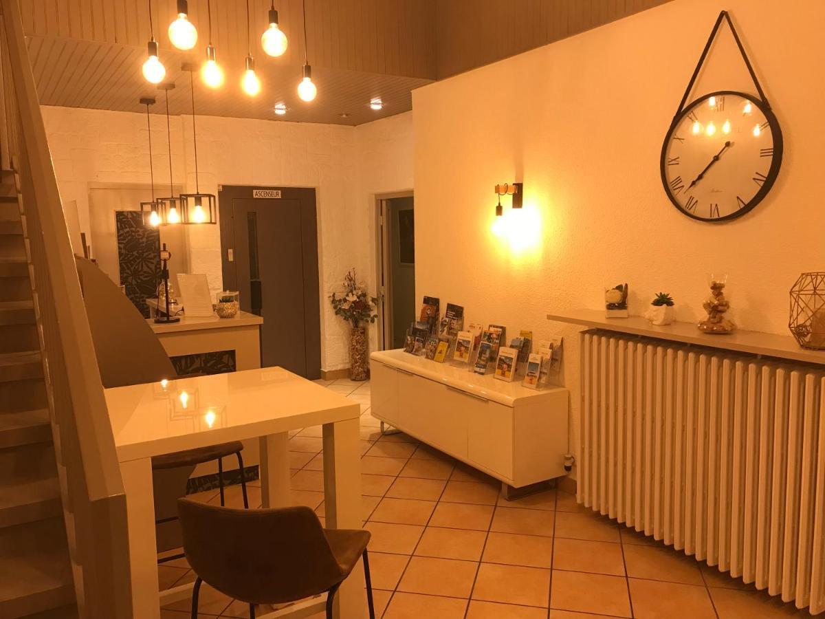 Hotel Alpes Cevennes Guilherand-Granges Екстериор снимка