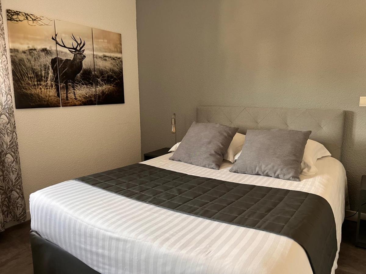 Hotel Alpes Cevennes Guilherand-Granges Екстериор снимка