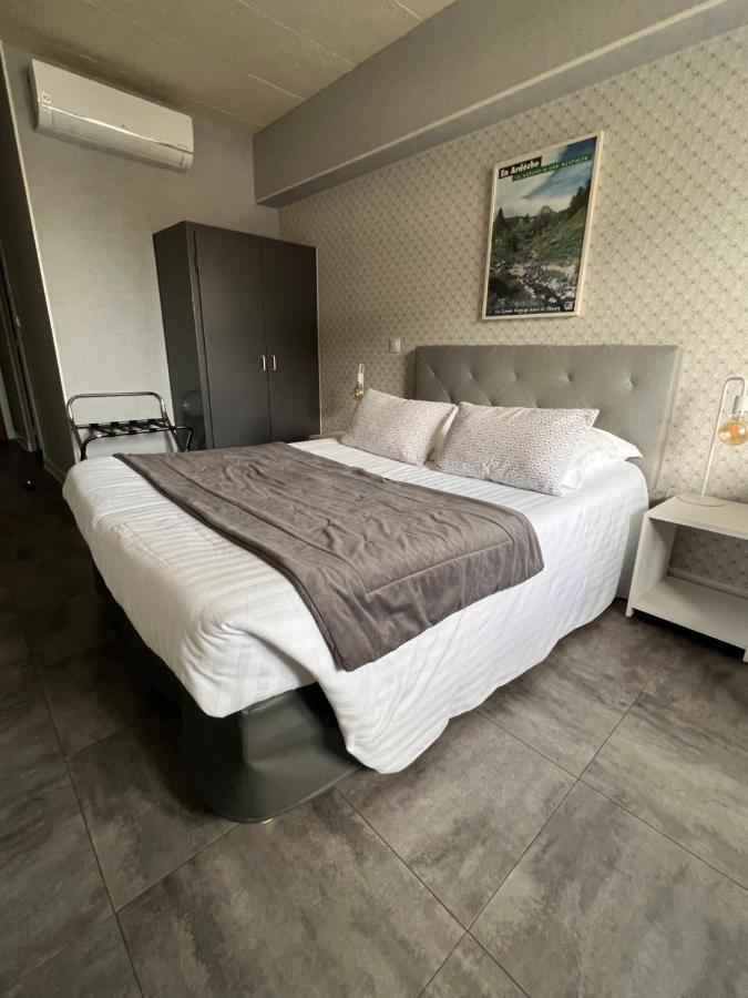 Hotel Alpes Cevennes Guilherand-Granges Екстериор снимка